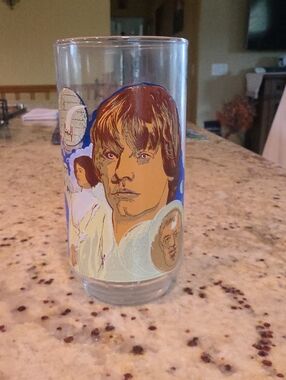 Coca Cola Vintage Star Wars Character Glass - Blue, Tan, White